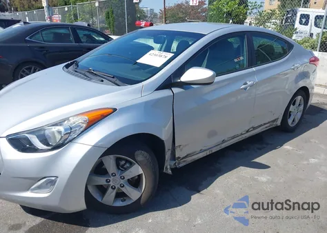 2012 Hyundai Elantra Gls (Ulsan Plant) z USA, uszkodzony, nr VIN KMHDH4AE0CU285772